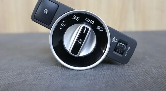 Mercedes-Benz SLK R172 Light switch 2049053103 A2049053103
