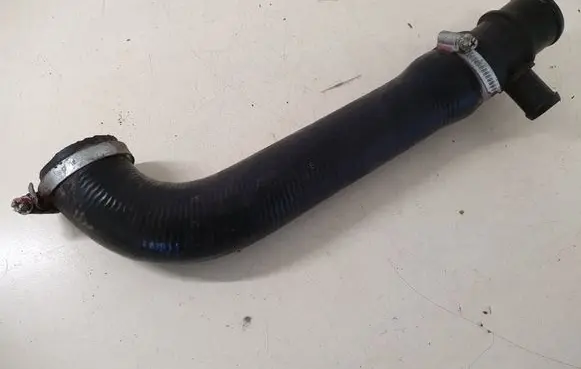 Audi A8 S8 D4 4H Engine coolant pipe/hose