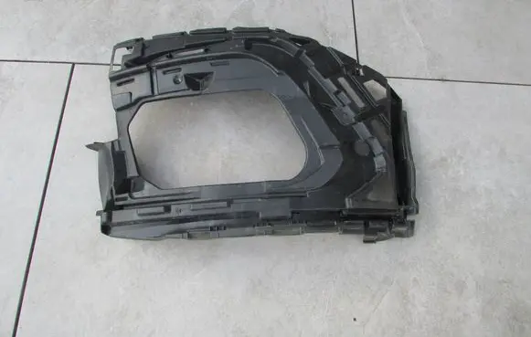 Volkswagen Golf VIII Front bumper mounting bracket 5H0807723C