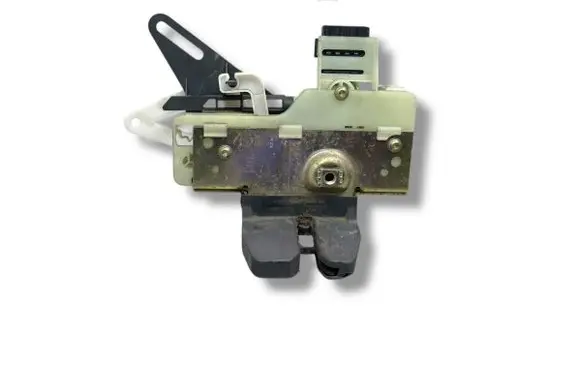 Volvo V70 Tailgate/trunk/boot lock/catch/latch
