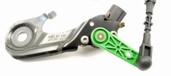 Headlight/headlamp level sensor
