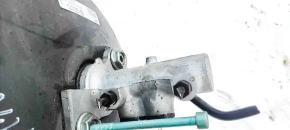 Volkswagen PASSAT B5 Master brake cylinder