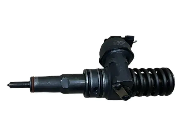 Skoda Octavia Mk2 (1Z) Fuel injector 038130073AL 0414720039 0414720089