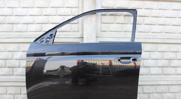 Skoda Fabia Mk3 (NJ) Front door 6V0831311
