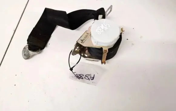 Audi A3 S3 8P Rear seatbelt 8p0857805