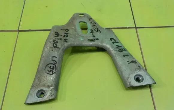 Mercedes-Benz C W205 Other body part PRZOD CL18