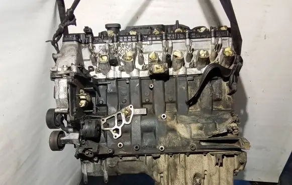 BMW 5 E60 E61 Engine 27455712 256D2