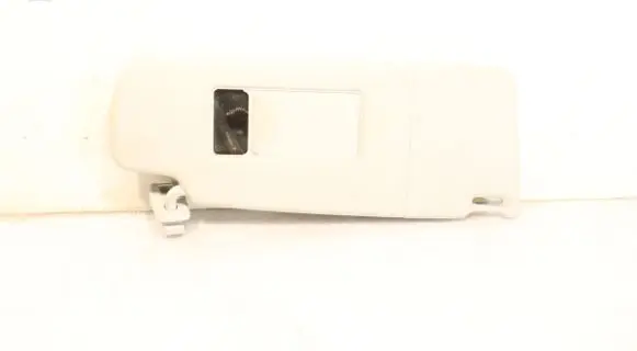 Sun visor clip/hook/bracket