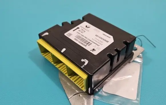 Dacia Sandero III Airbag control unit/module 985102865R IMPRK1509482