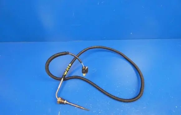 Mercedes-Benz CLA C117 X117 W117 Exhaust gas temperature sensor A0009050701