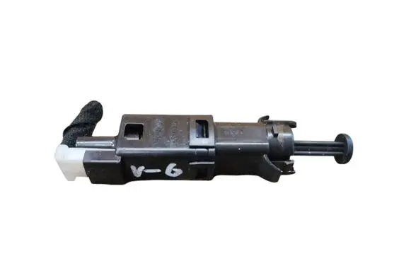 Volvo S40, V40 Brake pedal sensor switch 9146505