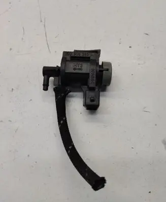 Audi A2 Turbo solenoid valve 1J0906283A 1J0906283