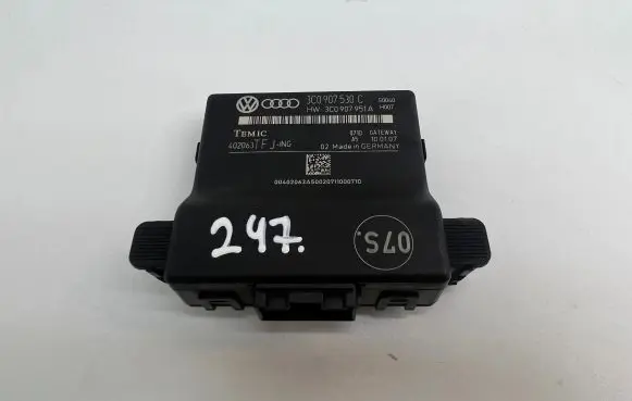 Volkswagen PASSAT B6 Gateway control module 3C0907530C 3C0907951A