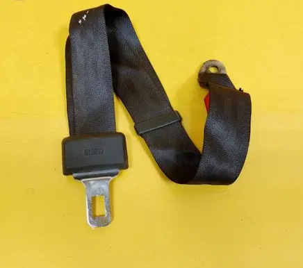 Mitsubishi Colt Middle seatbelt (rear) 0425031 TKAB0EN181