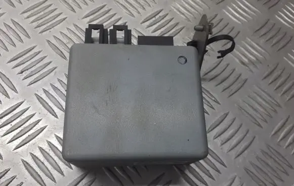 Nissan Note (E11) Power steering control unit/module 28500-9U02A