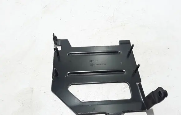 Renault Latitude (L70) Other engine bay part 37140565R
