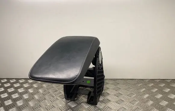 Skoda Superb B6 (3T) Armrest 3T0864207B