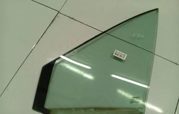 Renault Scenic II - Grand scenic II Front triangle window/glass As2