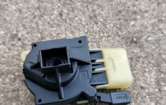 Chrysler 300 - 300C Ignition lock contact 56054004AA