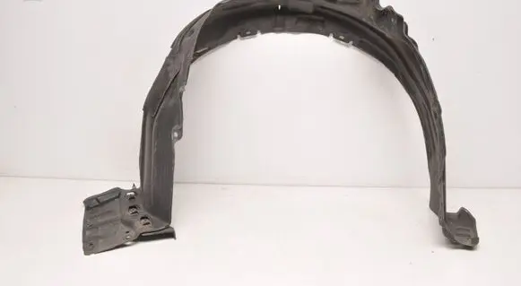 Toyota Prius Prime Front arch 
