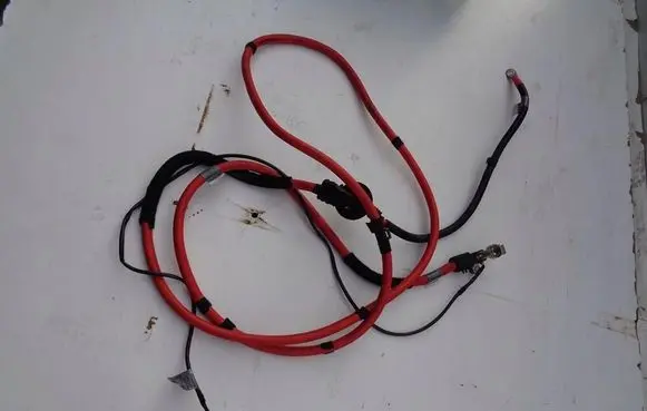 BMW X5 E53 Positive cable (battery) 