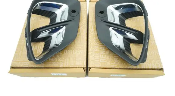 Renault Captur II Front bumper lower grill 261A21107R 261A27768R 261A24097R