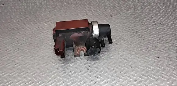 Volvo V50 Turbo solenoid valve 70096602