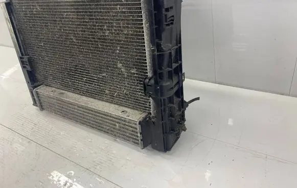 BMW 3 E90 E91 Radiator set 75617119 781291301 916952602