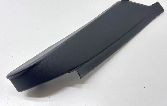 Volkswagen PASSAT B8 USA Rear seat side top trim 561867766 VW10514C