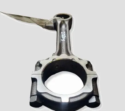 Nissan X-Trail T30 Connecting rod/conrod