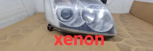 Toyota Avensis T250 Headlight/headlamp