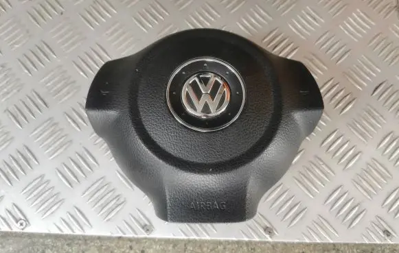Volkswagen Jetta V Steering wheel airbag 1KM880201