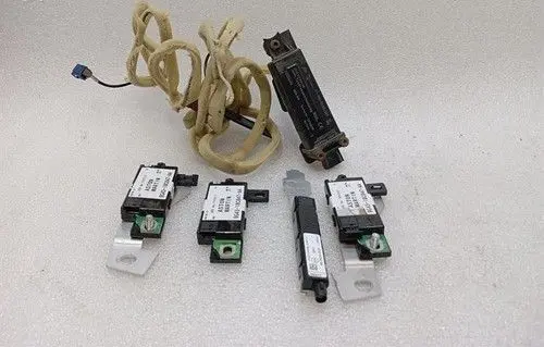 Aston Martin Vanquish V12 Aerial antenna switch 9G4318C847AA
