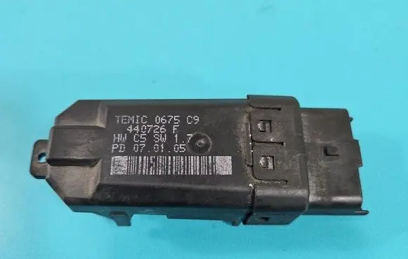 Renault Scenic II - Grand scenic II Central body control module 440726F IMPRK1415112