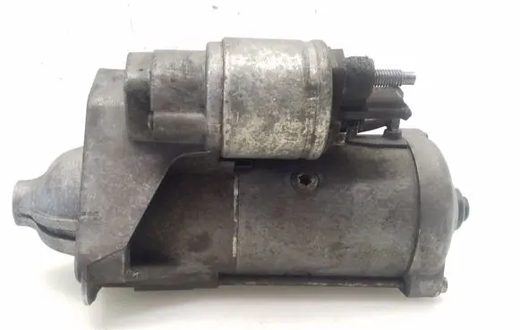 Mercedes-Benz Vito Viano W447 Starter motor A0009060226