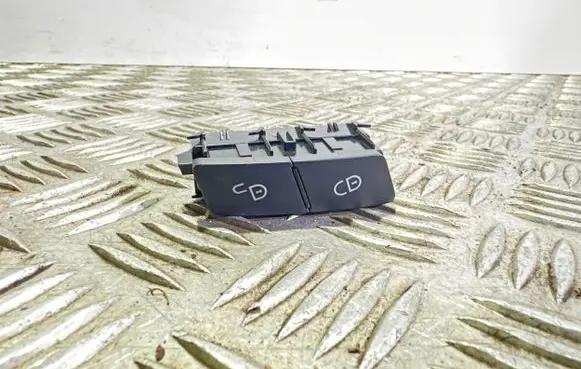 Mercedes-Benz E W212 Central locking switch button A2049058502 10023299