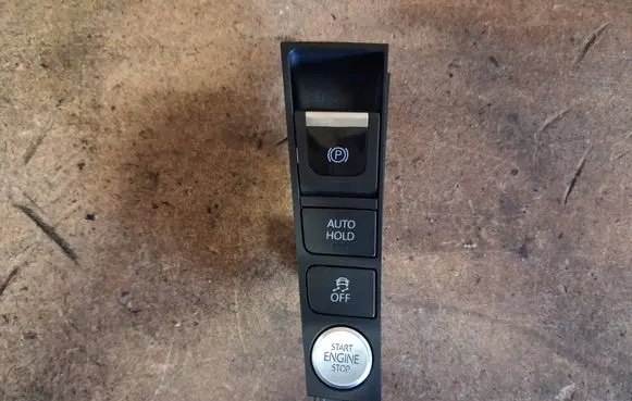 Volkswagen PASSAT B7 Hand parking brake switch 3AB927137