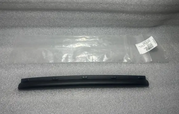 Volkswagen Golf VII Engine compartment rubber 5G0823709A