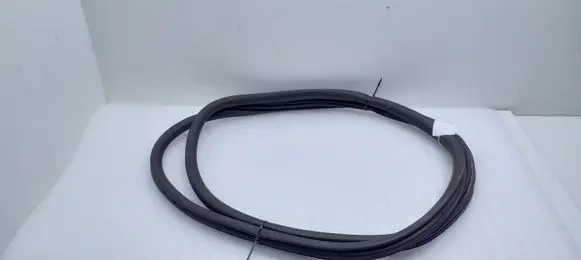 Peugeot 5008 II Rear door rubber seal (on body) 9812586680