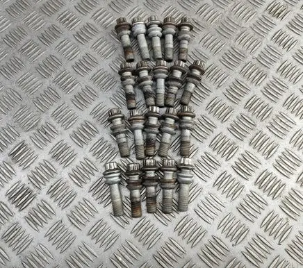 Mercedes-Benz GLE W167 Nuts/bolts A0009904518