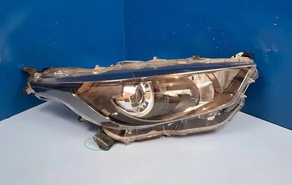 Toyota Yaris XP210 Headlight/headlamp 81130K0060 K06EU