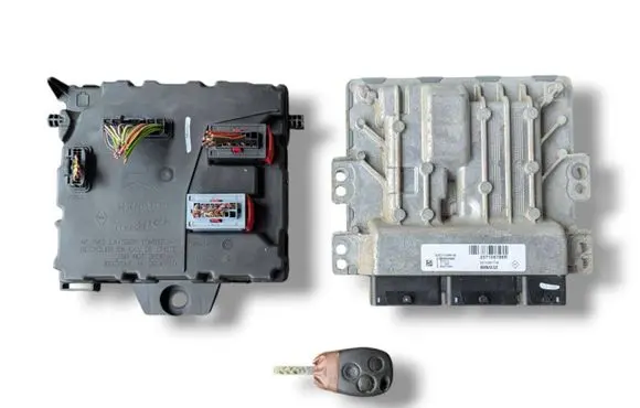 Engine ECU kit and lock set
