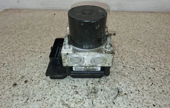 Audi A1 ABS Pump 6R0614517AM 0265239062 12032112793