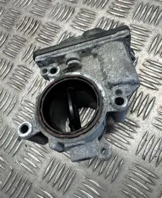 Volkswagen PASSAT B7 Throttle valve 03L128063AC 128063AC 2206132050