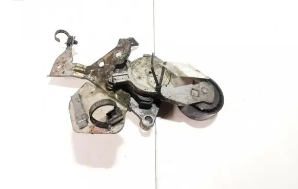 Mazda 3 II Generator/alternator belt tensioner