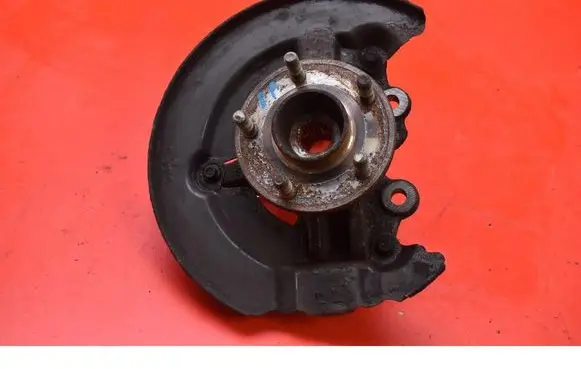 Ford Focus Front wheel hub spindle knuckle