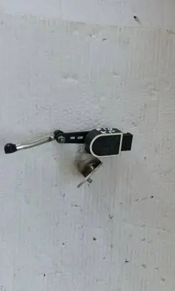 BMW 5 F10 F11 Headlight/headlamp level sensor 6870000