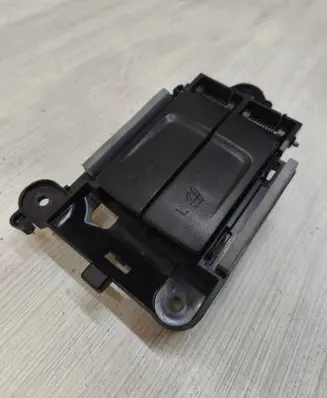 Lexus RX 450H Seat control switch 7205348020
