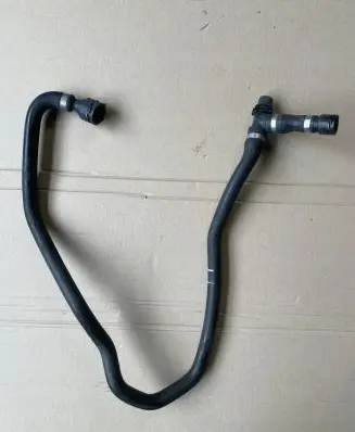 BMW X3 G01 Engine coolant pipe/hose 8571607