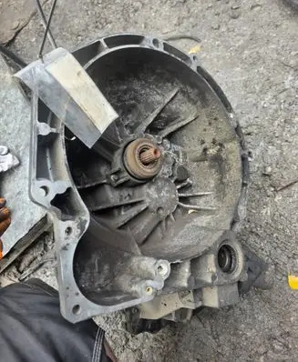 Ford Fiesta Manual 5 speed gearbox 2N1R7F096
